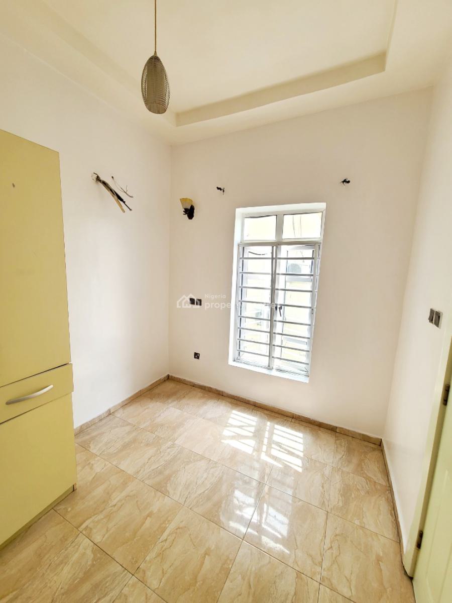 Studio Shared Apartment Upstairs, Ikota Villa Estate, Ikota, Lekki, Lagos, Self Contain (single Rooms) for Rent