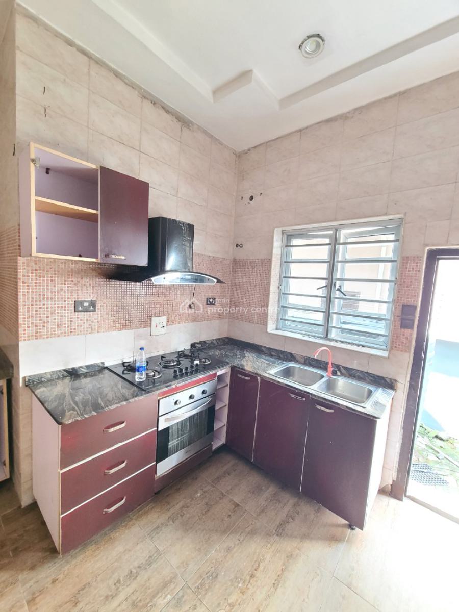 Studio Shared Apartment Upstairs, Ikota Villa Estate, Ikota, Lekki, Lagos, Self Contain (single Rooms) for Rent