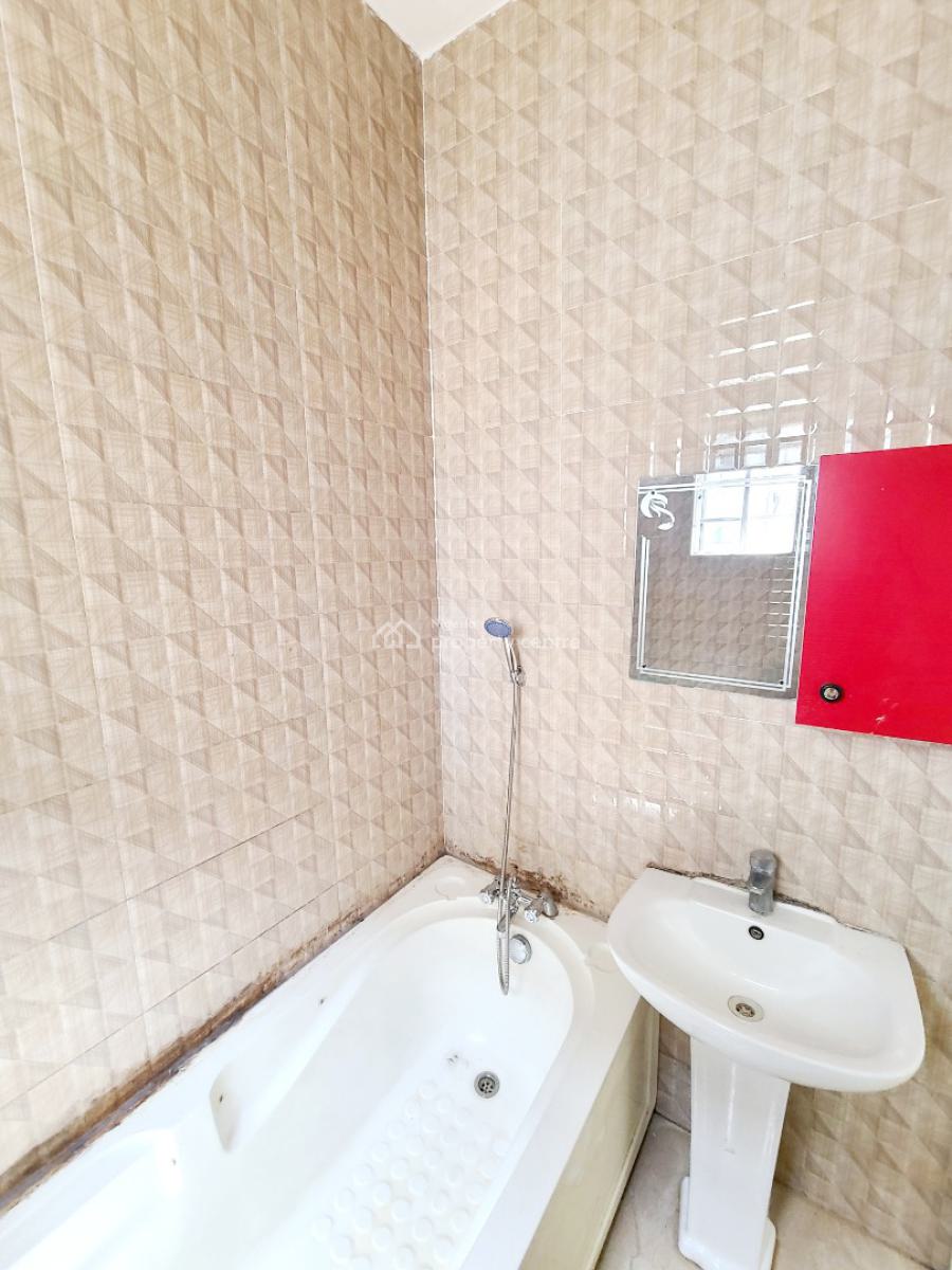 Studio Shared Apartment Upstairs, Ikota Villa Estate, Ikota, Lekki, Lagos, Self Contain (single Rooms) for Rent