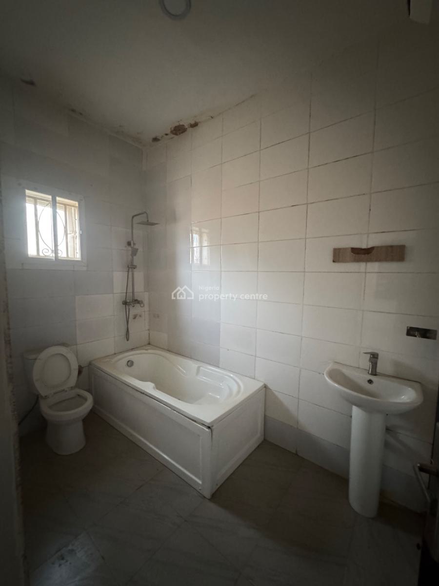 Well Finished 2 Bedroom Flat at Jahi Gilmore, Abuja, Jahi, Abuja, Flat / Apartment for Rent