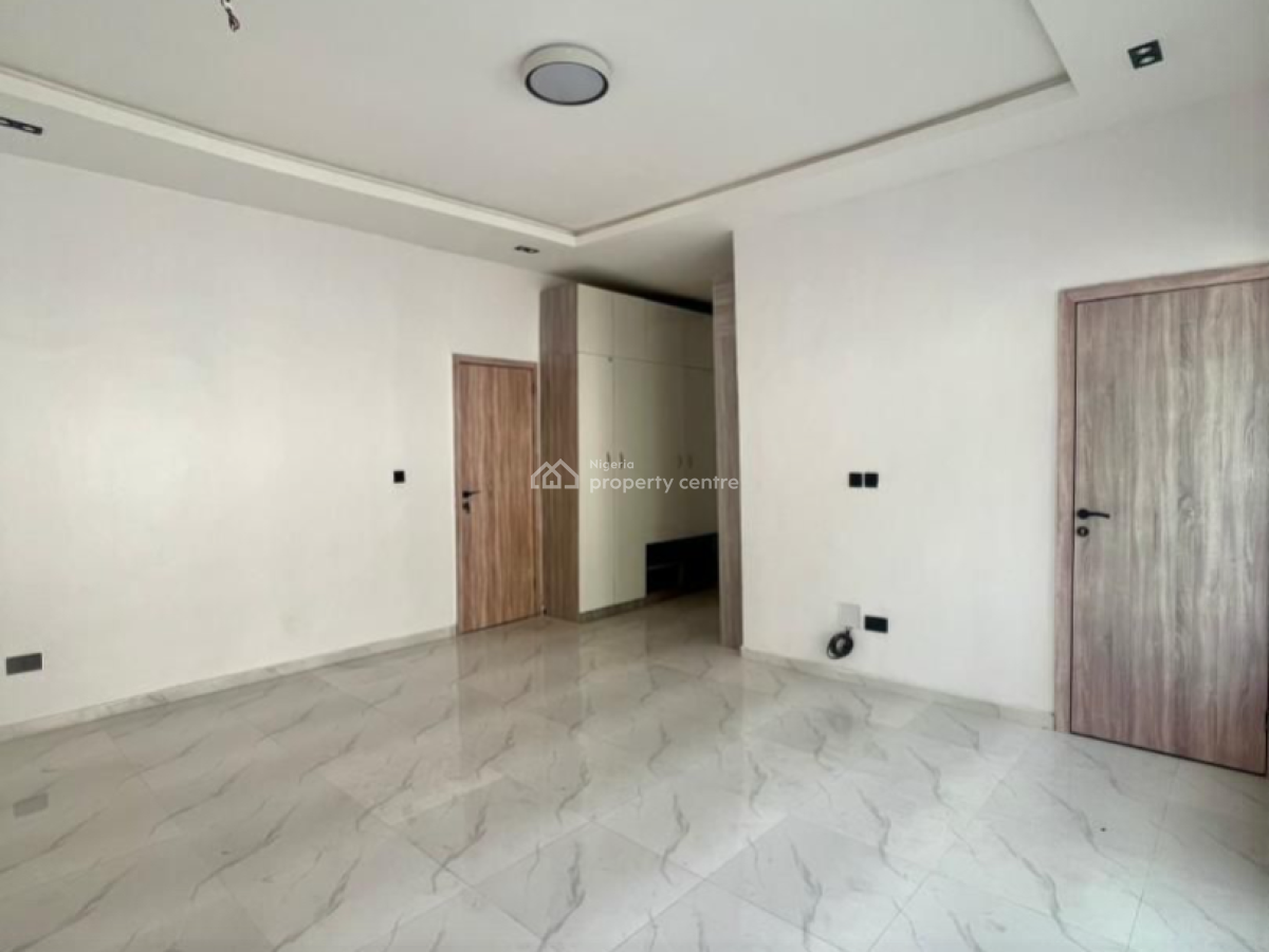 Spacious 4 Bedroom Terrace Duplex in a Well Secured Estate, Ikota, Lekki, Lagos, Terraced Duplex for Sale