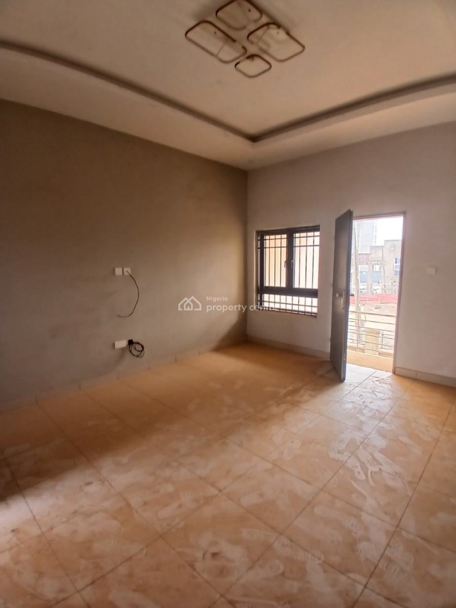 Luxury Brand New 4 Bedrooms Terrace Duplex with Bq, Lugbe District, Abuja, Terraced Duplex for Sale