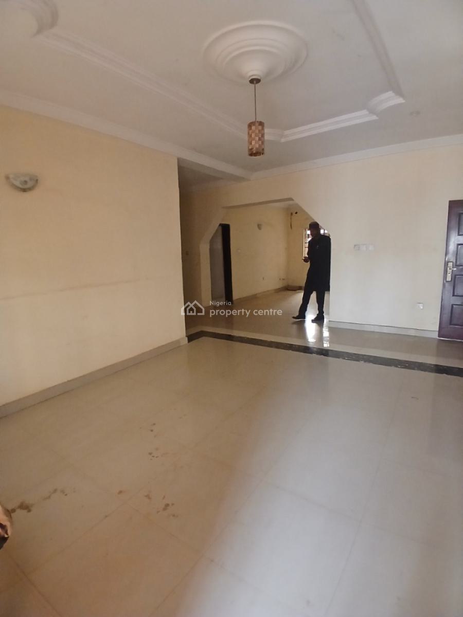 3 Bedroom Block of Flat( on First Floor, Kaura, Abuja, Flat / Apartment for Rent