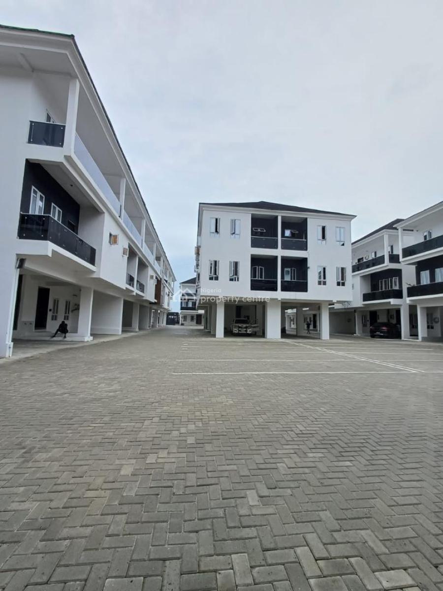 Modern 2-bedroom Apartment with Swimming Pool & Gym, Meadow Hall Way, Ikate, Lekki, Lagos, Flat / Apartment for Sale