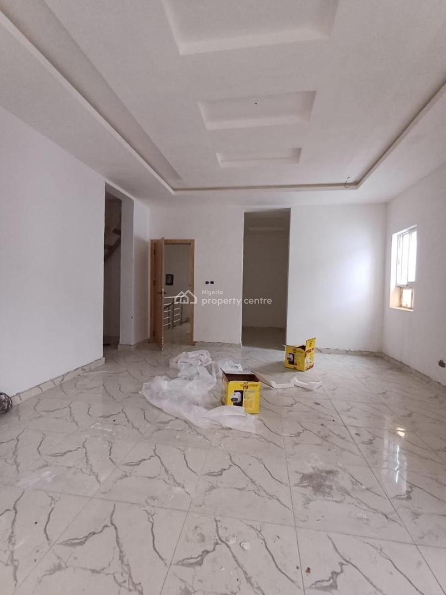 Modern 2-bedroom Apartment with Swimming Pool & Gym, Meadow Hall Way, Ikate, Lekki, Lagos, Flat / Apartment for Sale