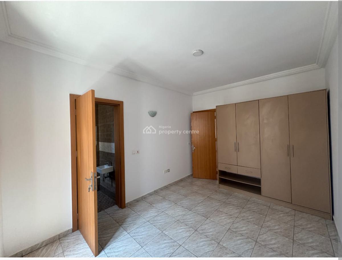 Newly Built 2 Bedrooms Apartment, Agungi, Lekki, Lagos, Flat / Apartment for Sale