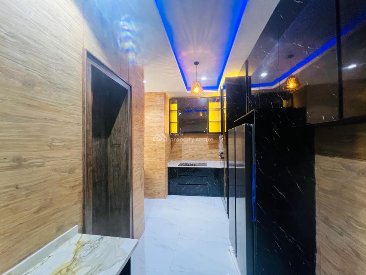 2 Bedroom Apartments with Bq and Elevator, Lekki Phase 1, Lekki Phase 1, Lekki, Lagos, Flat / Apartment for Sale