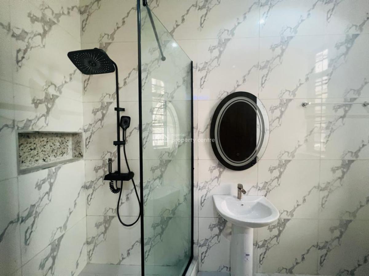 2 Bedroom Apartments with Bq and Elevator, Lekki Phase 1, Lekki Phase 1, Lekki, Lagos, Flat / Apartment for Sale