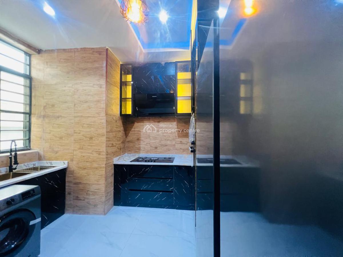 2 Bedroom Apartments with Bq and Elevator, Lekki Phase 1, Lekki Phase 1, Lekki, Lagos, Flat / Apartment for Sale