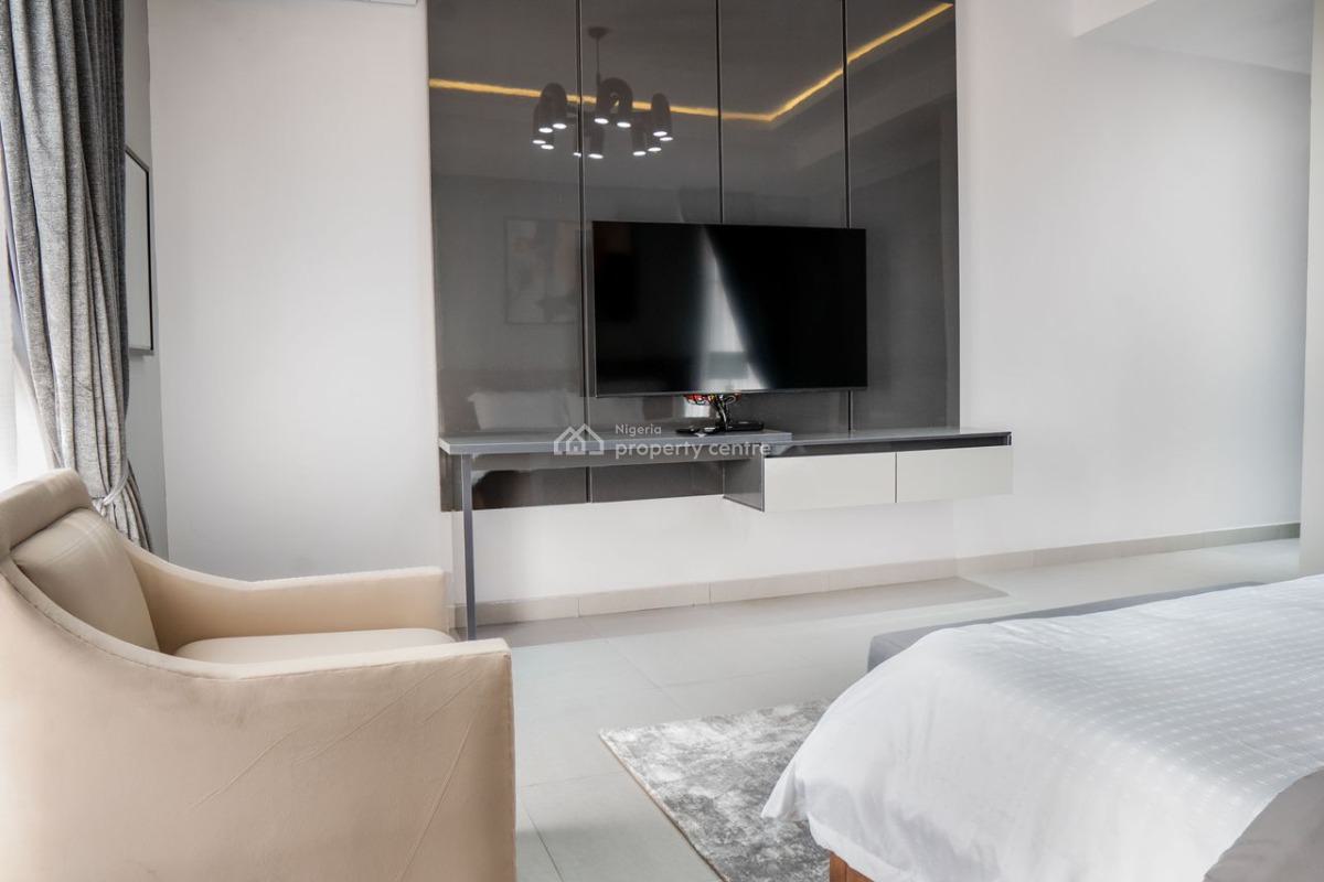 Modern 2 Bedroom Serviced Apartment, Tiffany Apartment, Lekki Phase 1, Lekki, Lagos, Flat / Apartment Short Let