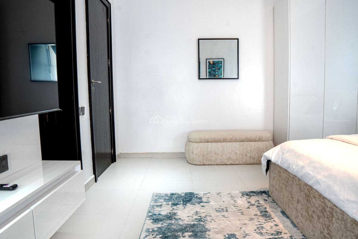 Modern 2 Bedroom Serviced Apartment, Tiffany Apartment, Lekki Phase 1, Lekki, Lagos, Flat / Apartment Short Let