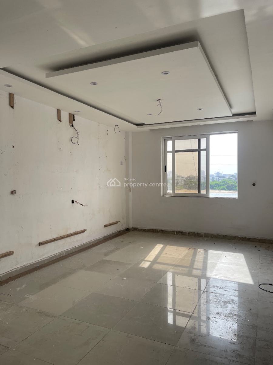 Waterfront Spacious 3 Bedroom Apartment, Off Admiralty Way, Lekki Phase 1, Lekki Phase 1, Lekki, Lagos, Flat / Apartment for Rent