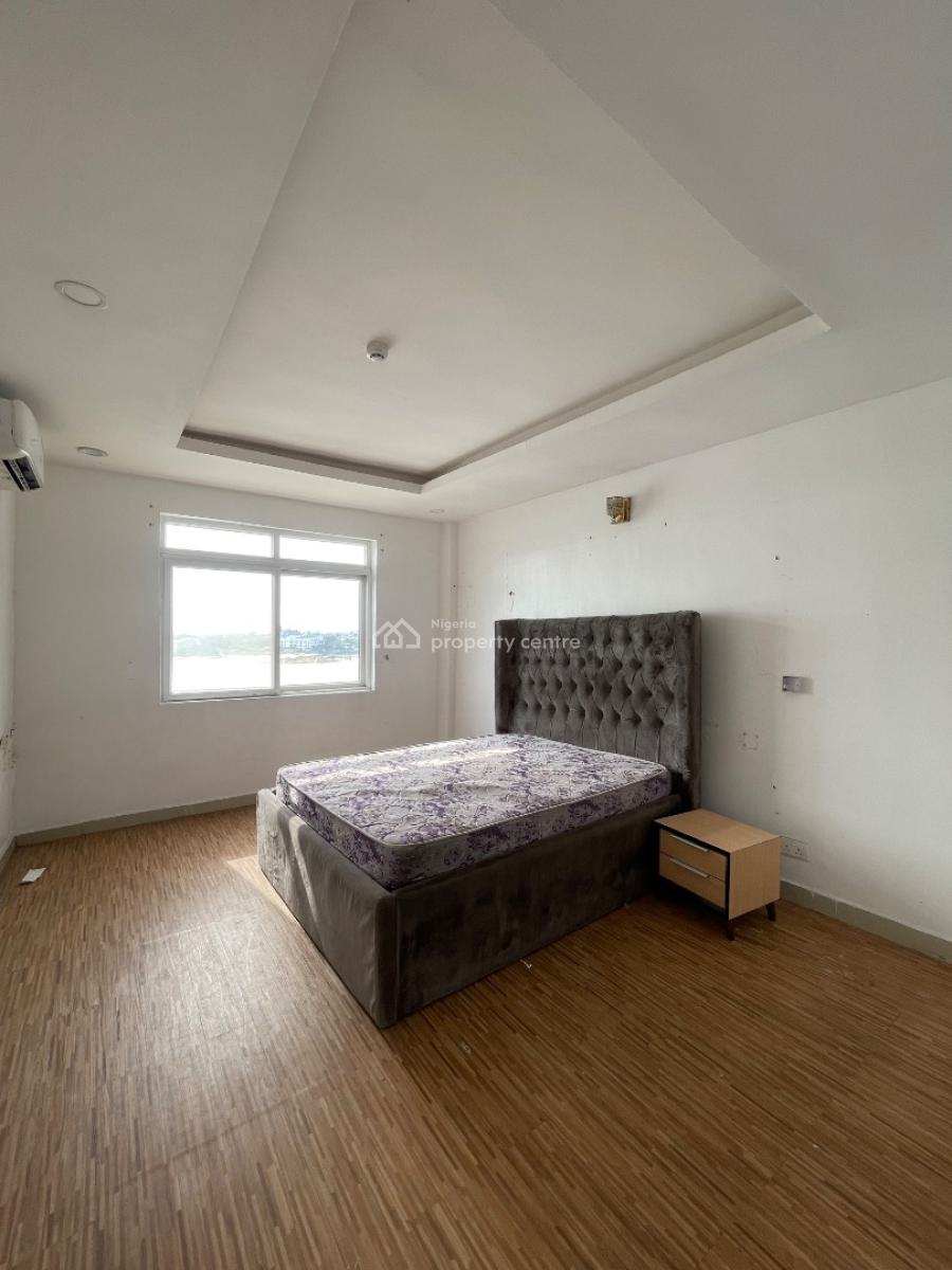 Waterfront Spacious 3 Bedroom Apartment, Off Admiralty Way, Lekki Phase 1, Lekki Phase 1, Lekki, Lagos, Flat / Apartment for Rent
