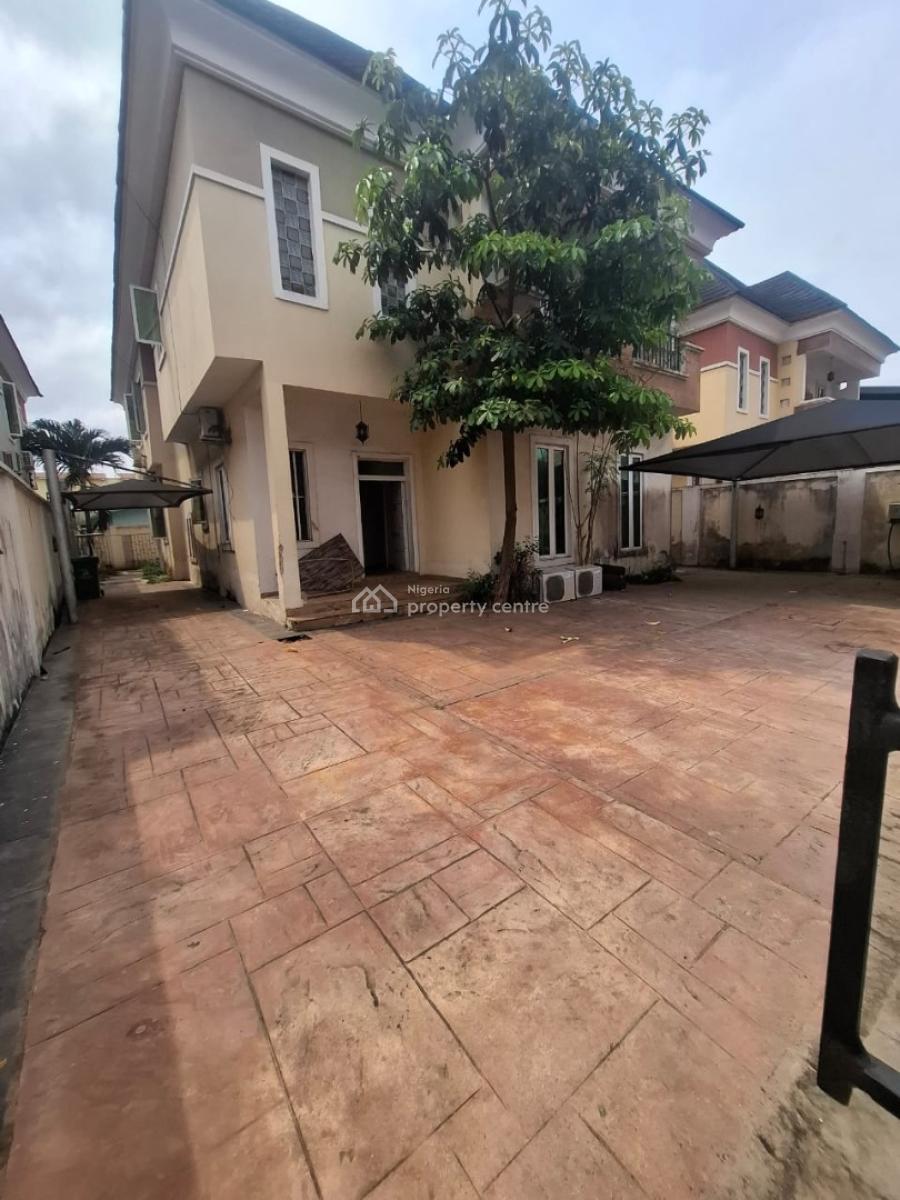 5 Bedroom Fully Detached Duplex with 2 Rooms Bq, Ikeja Gra, Ikeja, Lagos, Detached Duplex for Rent