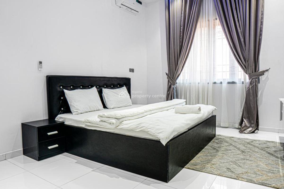 3 Bedroom Apartment + Bq, Lekki Phase 1, Lekki, Lagos, Flat / Apartment for Rent