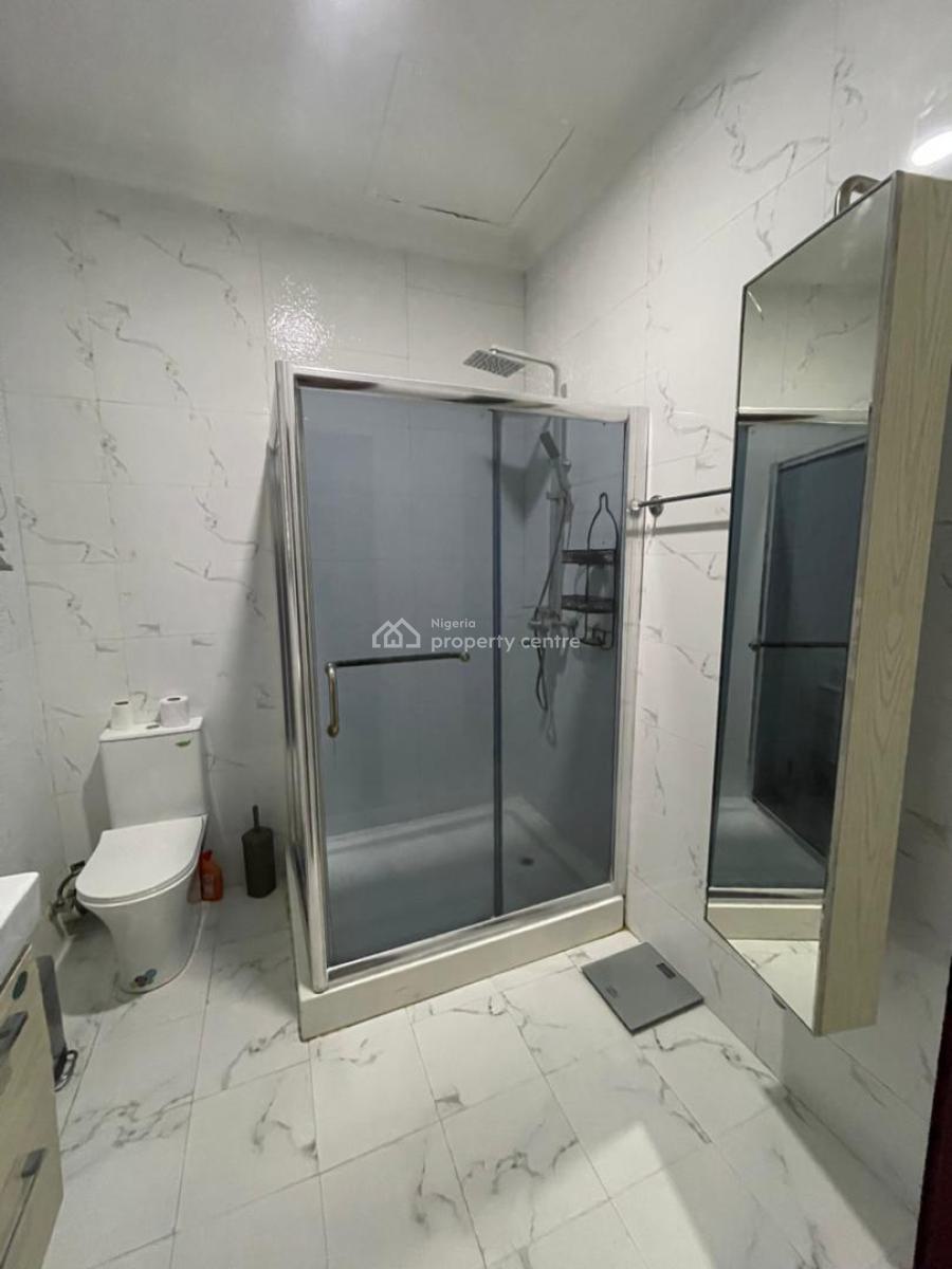 Spacious 3-bedroom Serviced Maisonette, Cadogan Estate, Osapa, Lekki, Lagos, Flat / Apartment for Rent