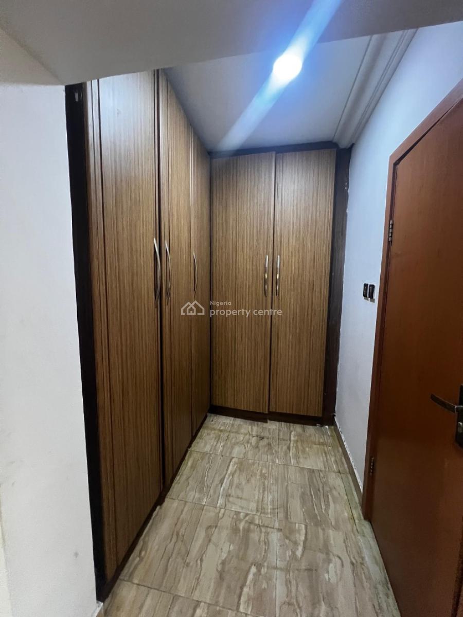 2 Bedrooms, Lekki Phase 1, Lekki, Lagos, Flat / Apartment for Rent