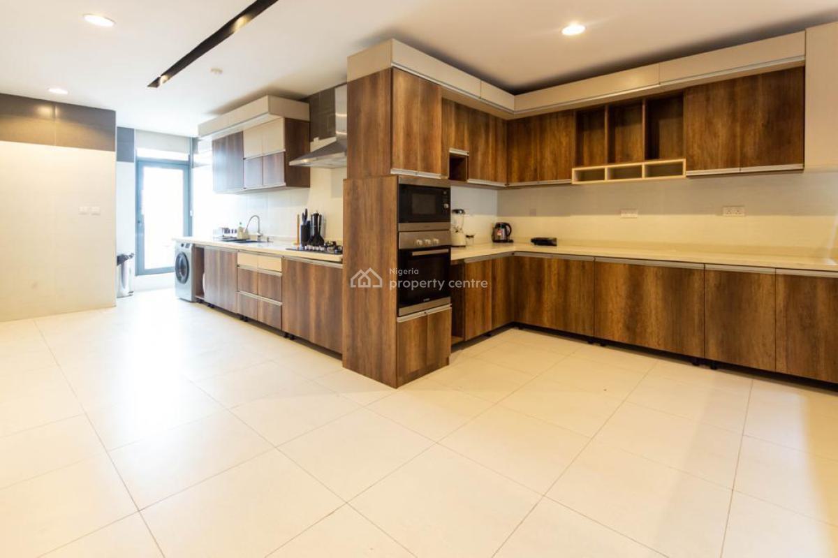 Waterfront 3-bedroom Apartment, Joneer Court, Lekki Phase 1, Lekki, Lagos, Flat / Apartment Short Let