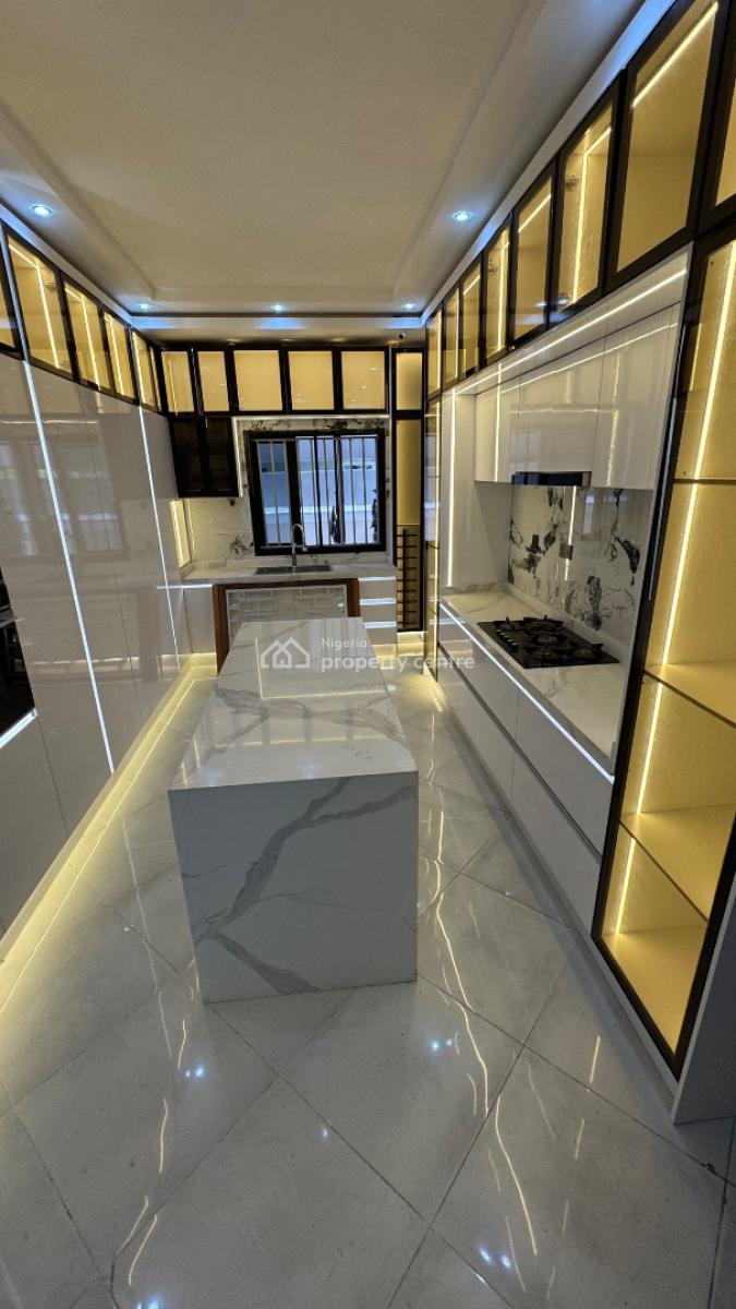 5 Bedroom Fully Detached House with Water Biew, Off Admiralty, Lekki Phase 1, Lekki, Lagos, Detached Duplex for Sale