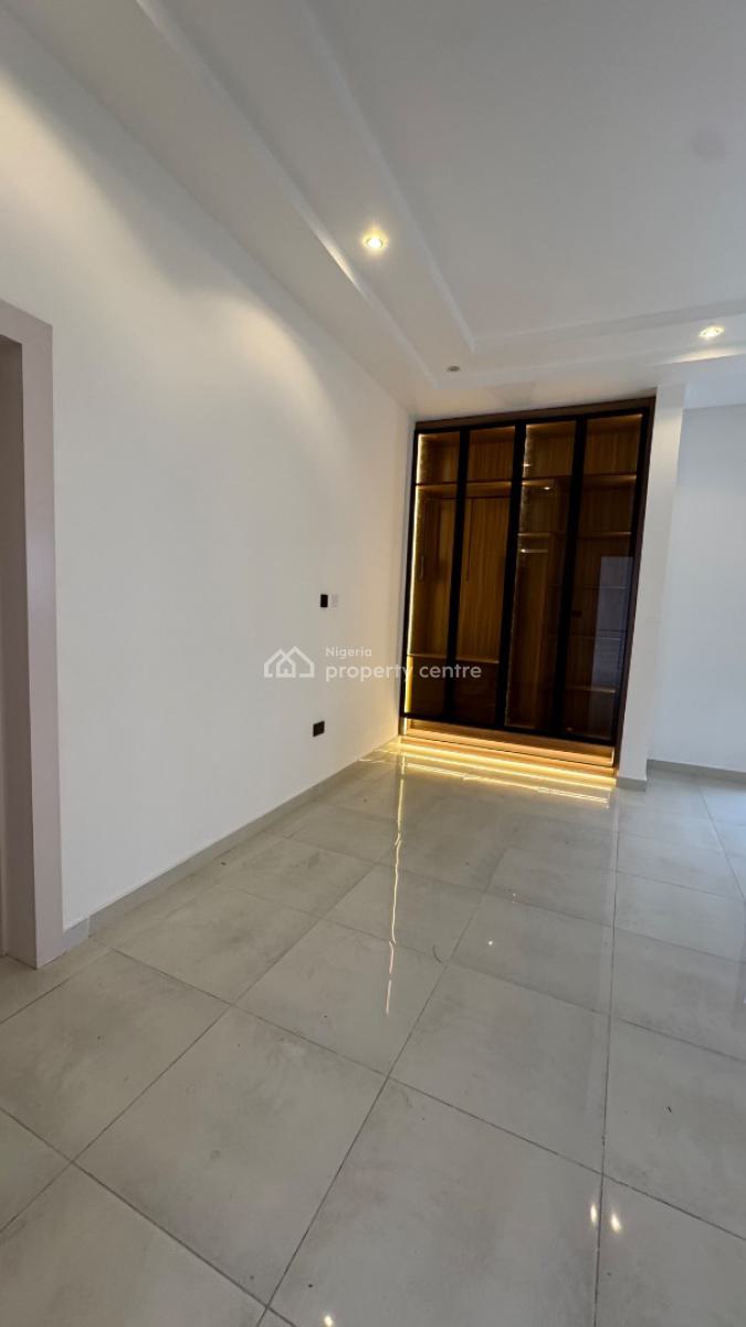 5 Bedroom Fully Detached House with Water Biew, Off Admiralty, Lekki Phase 1, Lekki, Lagos, Detached Duplex for Sale
