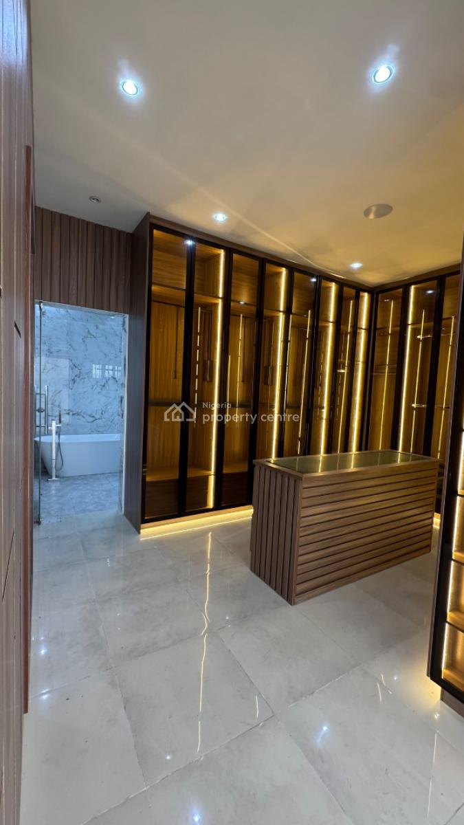 5 Bedroom Fully Detached House with Water Biew, Off Admiralty, Lekki Phase 1, Lekki, Lagos, Detached Duplex for Sale