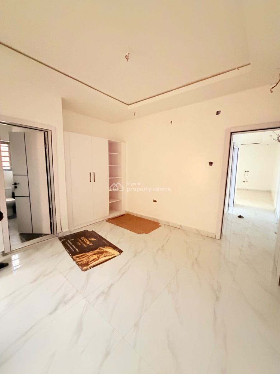 Super Luxury 4 Bedroom Semi Detached Duplex with a Gate House and Bq, Gra Phase 1, Magodo, Lagos, Semi-detached Duplex for Sale