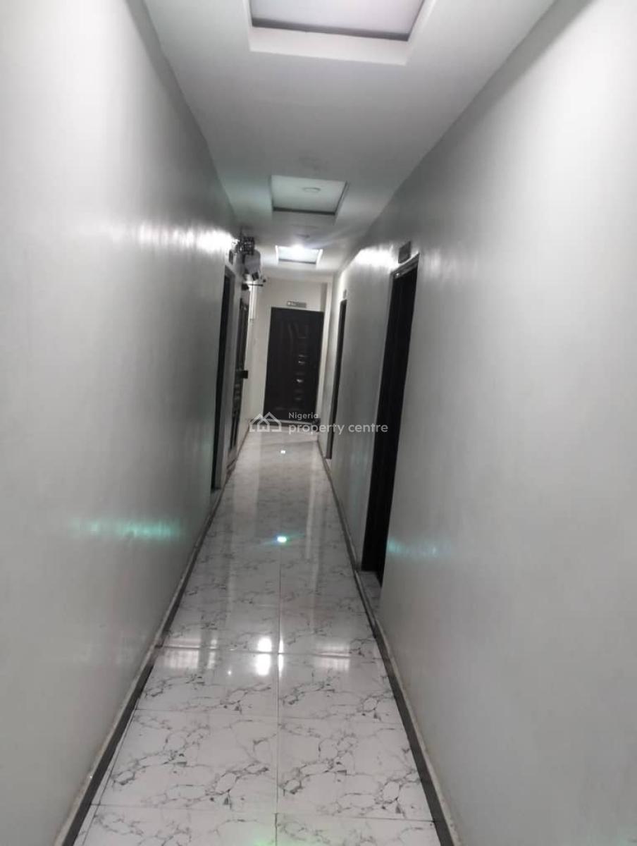 Functioning Hotel with Lounge, Ijesha, Surulere, Lagos, Hotel / Guest House for Sale