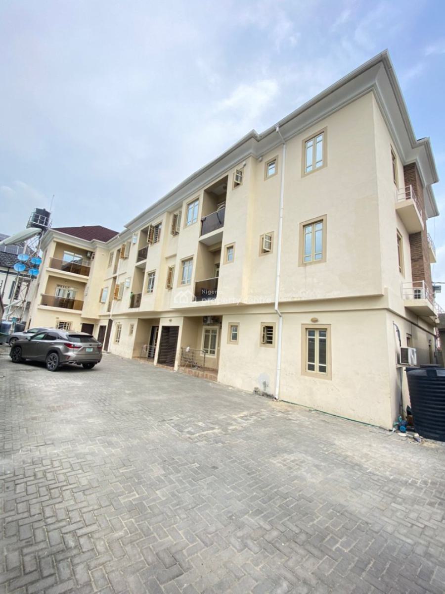 Spacious 2 Bedroom Apartment in an Estate, Chevron, Lekki, Lagos, Flat / Apartment for Rent