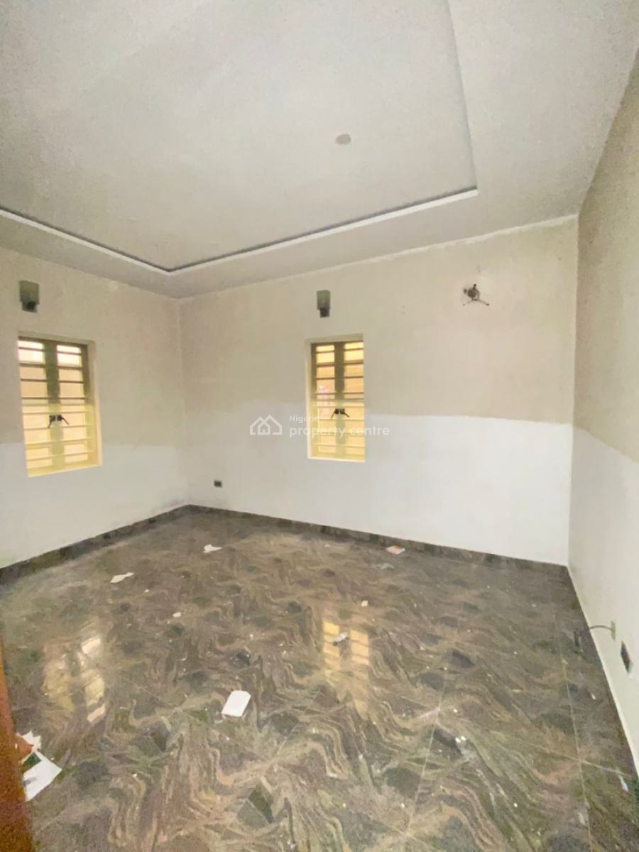 Spacious 2 Bedroom Apartment in an Estate, Chevron, Lekki, Lagos, Flat / Apartment for Rent