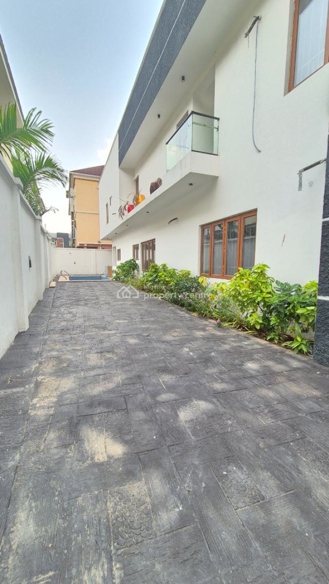 Direct Luxurious 6 Bedrooms Fully Detached Duplex, Sw/pool on 650 Sqm, Off Sobo Arobiodun Street Gra Ikeja Lagos., Ikeja Gra, Ikeja, Lagos, Detached Duplex for Sale