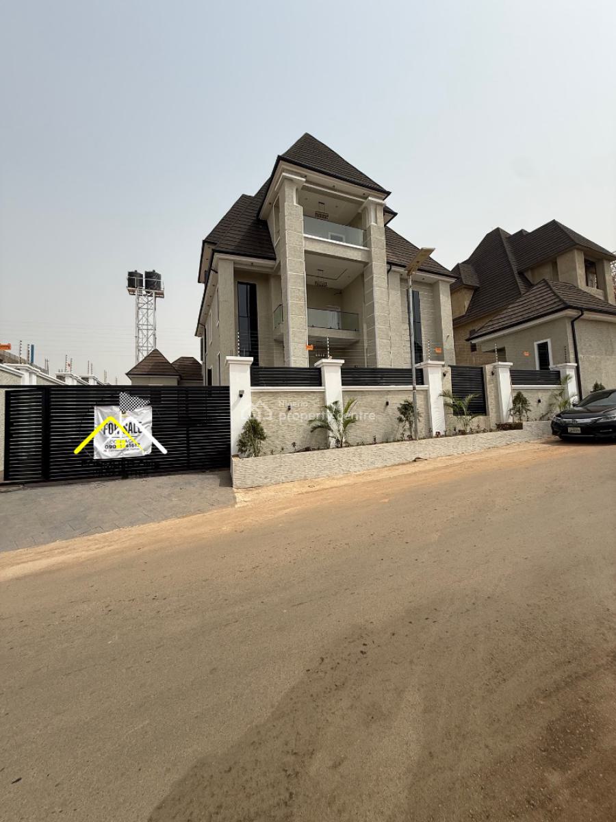 Premium Executive Home, Along Sunnyvale Road, Dakwo, Abuja, Detached Duplex for Sale