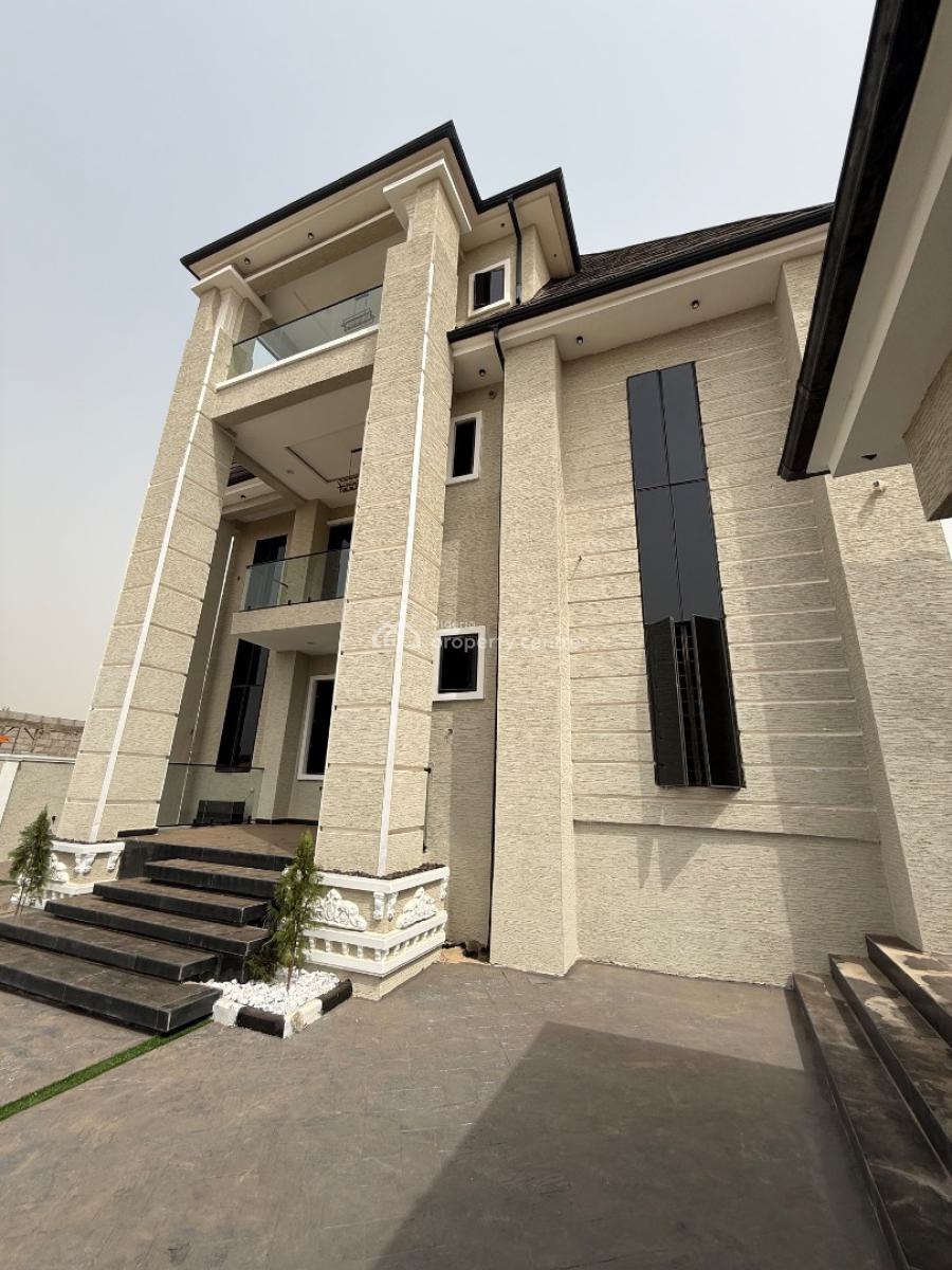 Premium Executive Home, Along Sunnyvale Road, Dakwo, Abuja, Detached Duplex for Sale