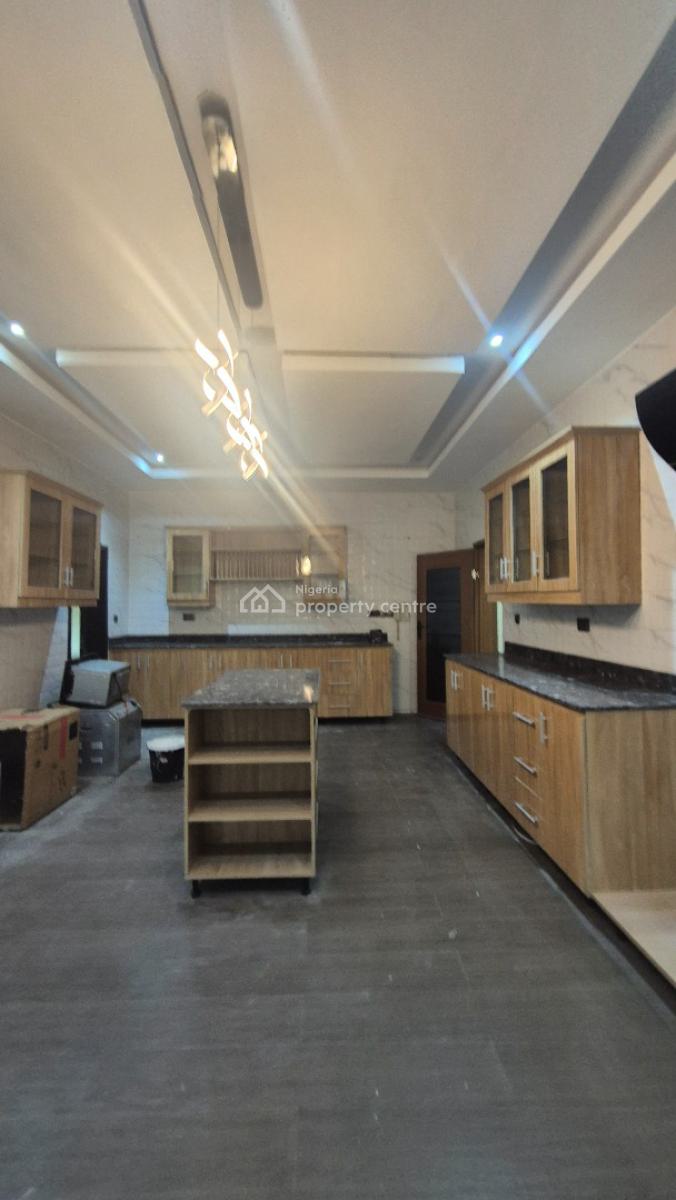 Massive & Luxurious 5 Bedrooms Fully Detached Duplex with 2 Rooms Bq, Off Oba Dosumu Street, Gra Ikeja, Ikeja Gra, Ikeja, Lagos, Detached Duplex for Rent