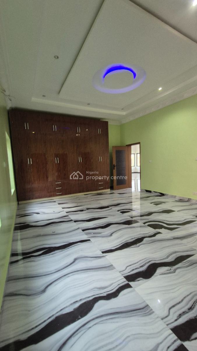 Massive & Luxurious 5 Bedrooms Fully Detached Duplex with 2 Rooms Bq, Off Oba Dosumu Street, Gra Ikeja, Ikeja Gra, Ikeja, Lagos, Detached Duplex for Rent