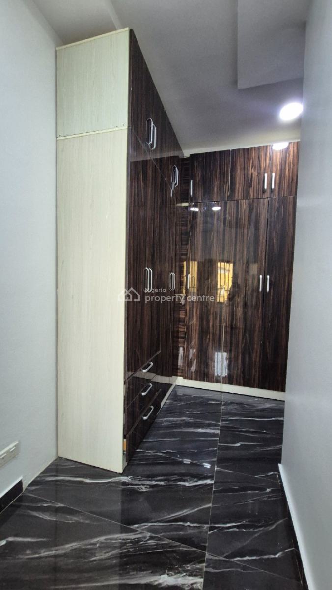 Massive & Luxurious 5 Bedrooms Fully Detached Duplex with 2 Rooms Bq, Off Oba Dosumu Street, Gra Ikeja, Ikeja Gra, Ikeja, Lagos, Detached Duplex for Rent