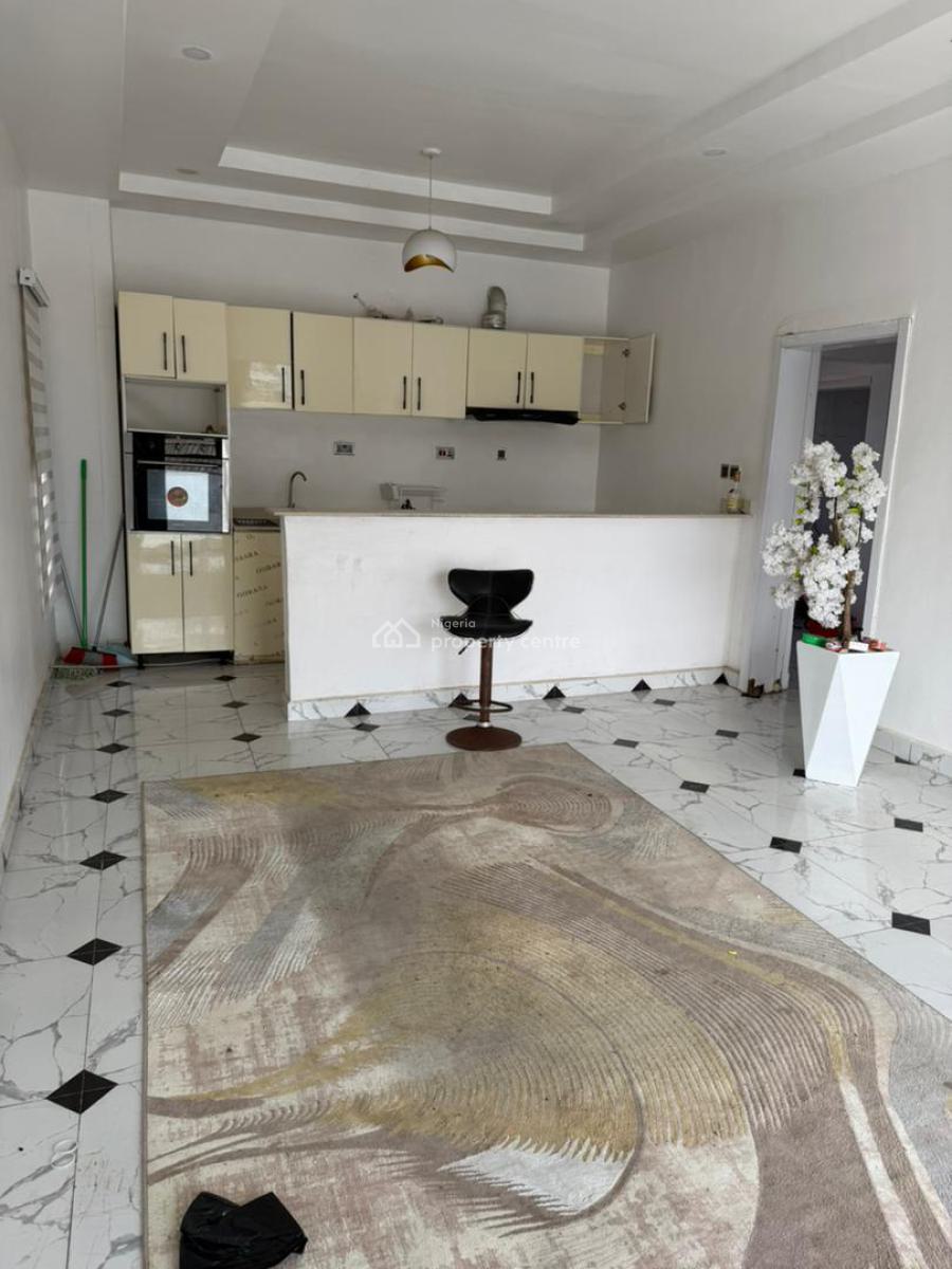 Sparkling and Modern 2bed, Conservation Road, Lekki, Lagos, Flat / Apartment for Rent