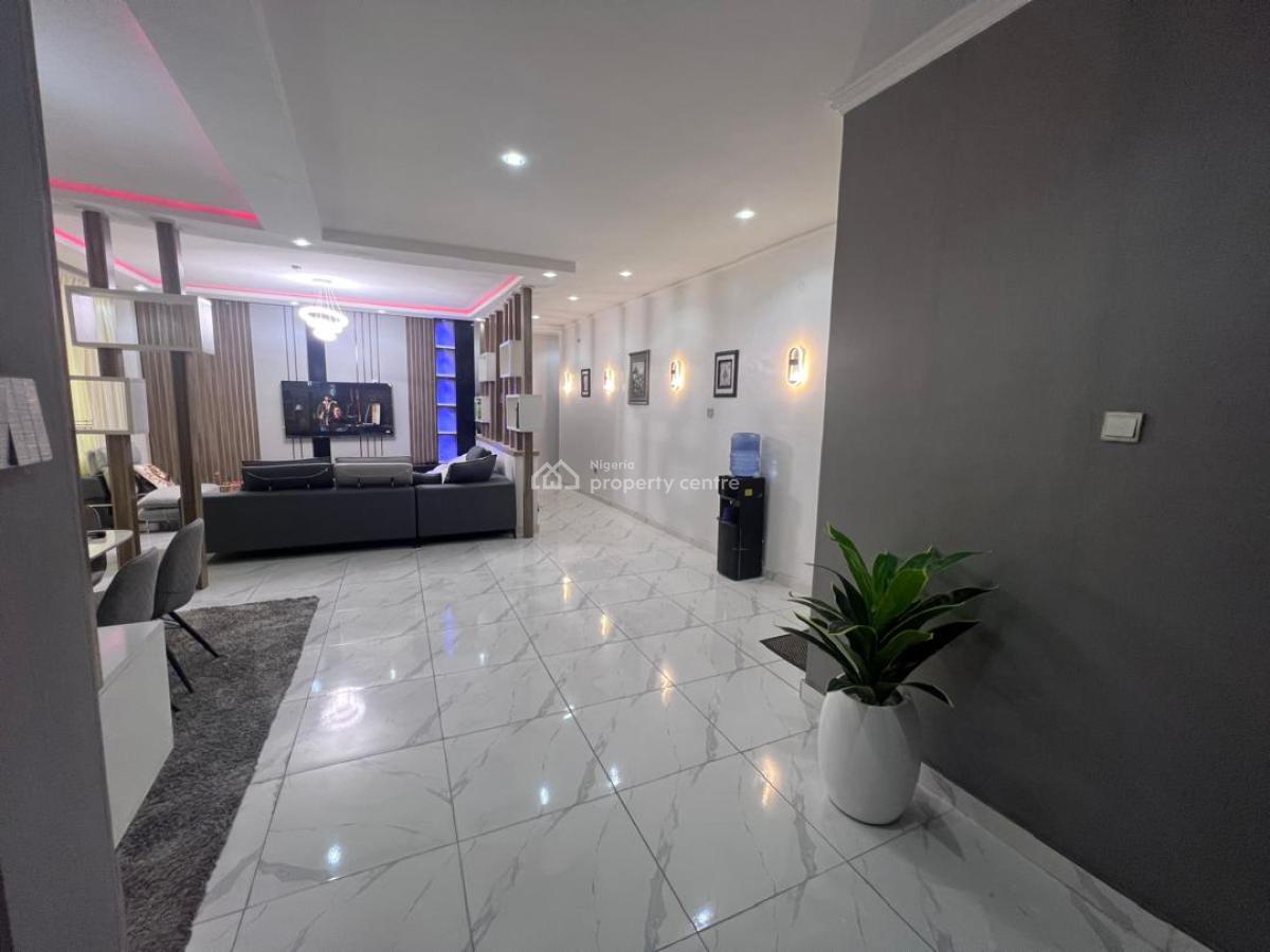 a Well Furnished and Spacious 3 Bedrooms Flat with Bq, Vgc, Lekki, Lagos, Flat / Apartment for Sale
