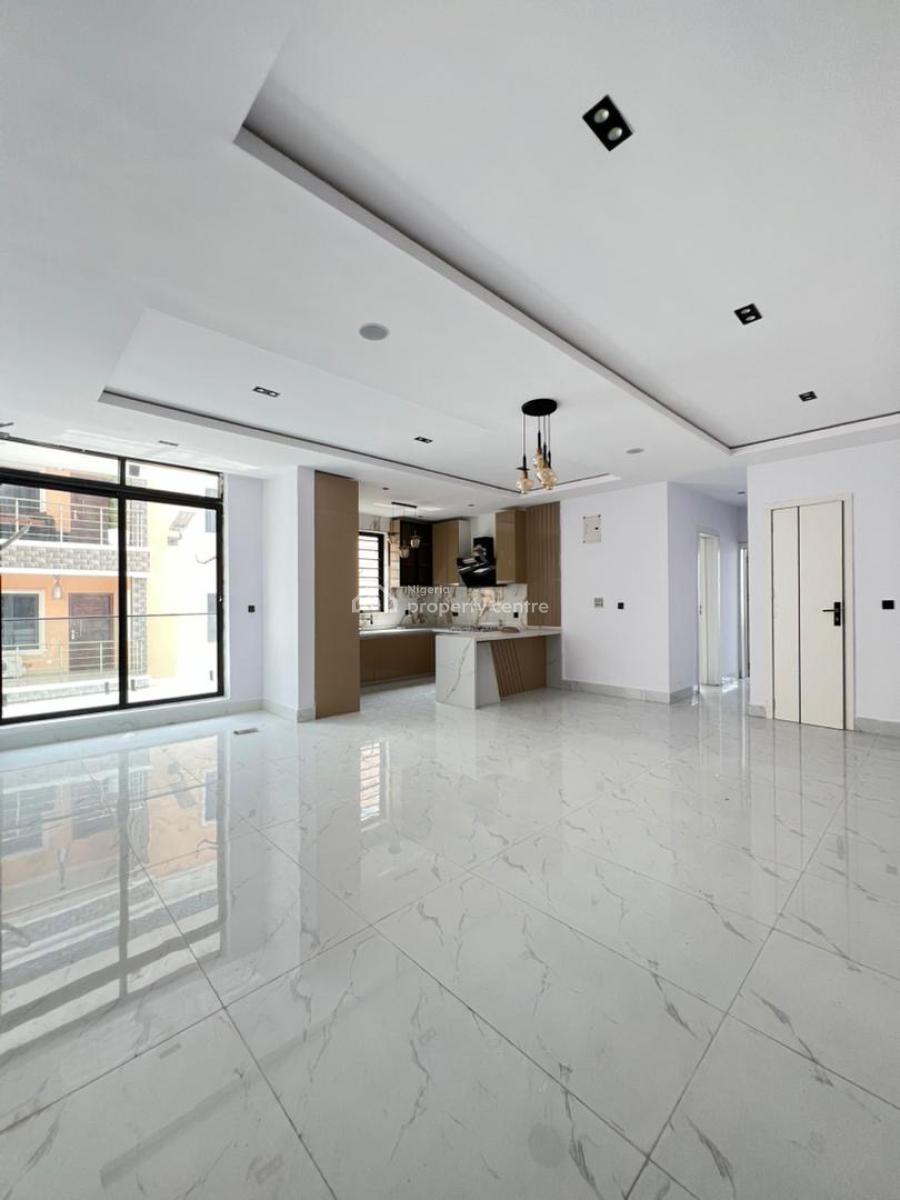 Newly Finished 2 Bedroom Apartment, Lekki Phase 1, Lekki, Lagos, Flat / Apartment for Sale