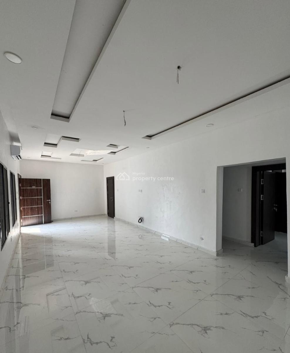 Serviced 2 Bedroom En-suite Flat with an Open Or Enclosed Fitted Kitch, Ikoyi, Lagos, Flat / Apartment for Rent