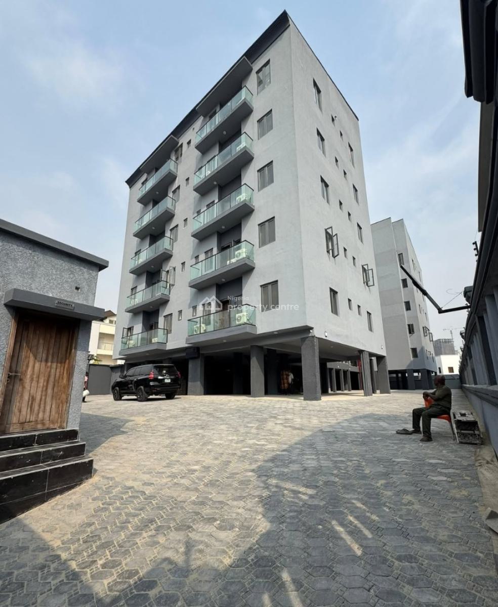 Serviced 2 Bedroom En-suite Flat with an Open Or Enclosed Fitted Kitch, Ikoyi, Lagos, Flat / Apartment for Rent