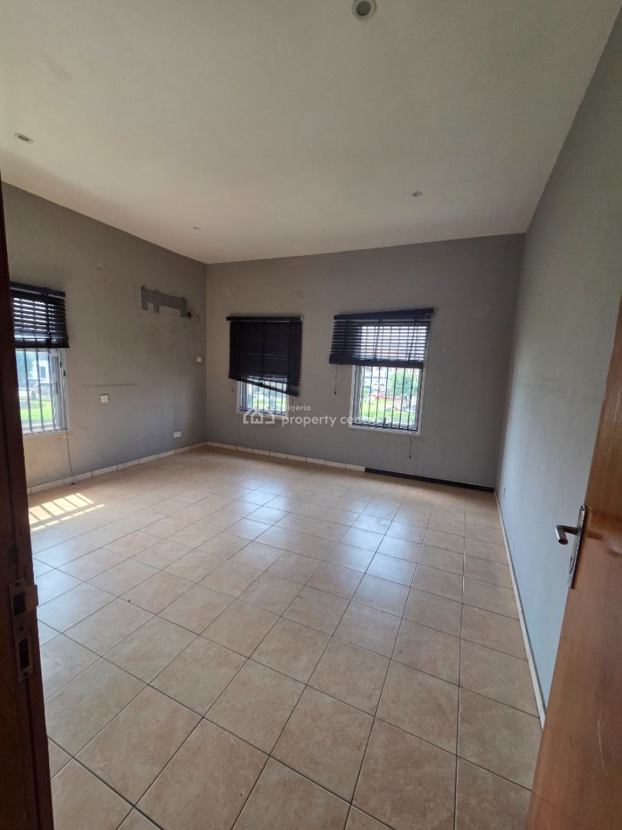 a Serviced 3 Bedroom Semi-detached Duplex with a Room Bq, Lekki Phase 1, Lekki, Lagos, Semi-detached Duplex for Rent