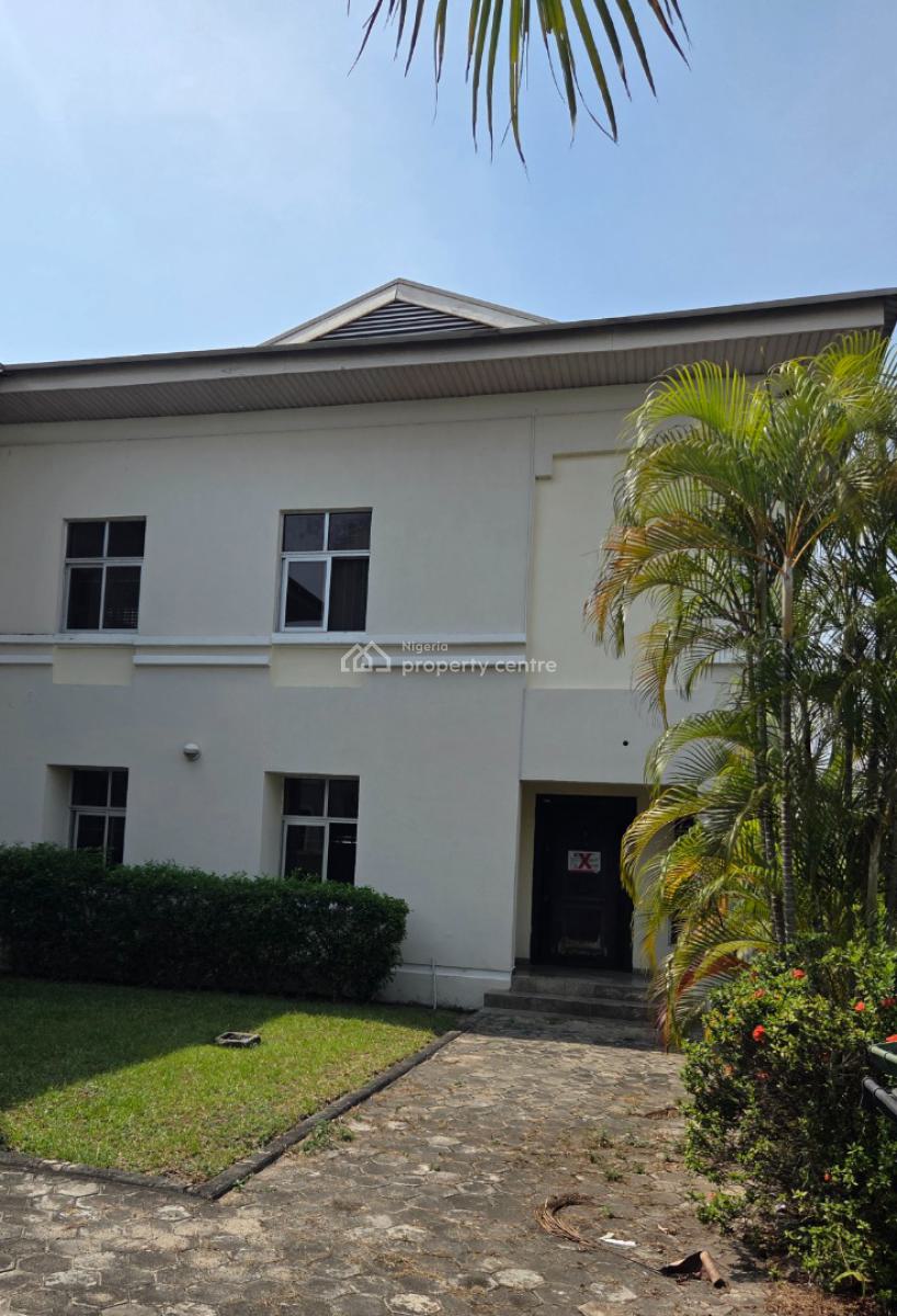 a Serviced 3 Bedroom Semi-detached Duplex with a Room Bq, Lekki Phase 1, Lekki, Lagos, Semi-detached Duplex for Rent