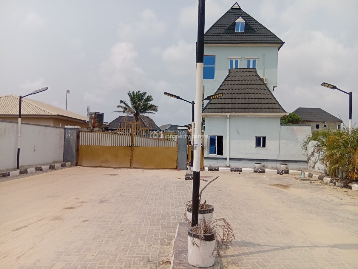 Flats Upstairs and Ground Floor on 200sqm, Royal Garden Estate, Lakowe, Ibeju Lekki, Lagos, Residential Land for Sale