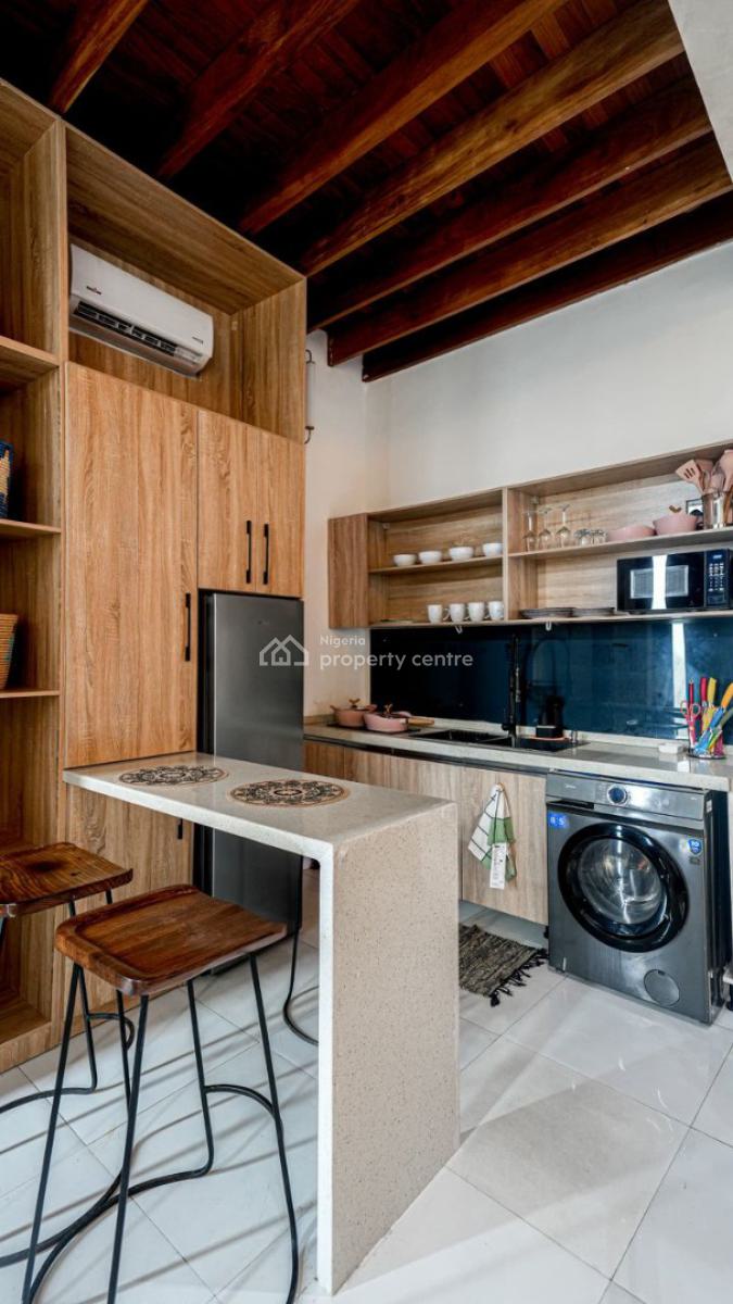 Pink Loft, Admiralty Way, Lekki Phase 1, Lekki, Lagos, Detached Bungalow Short Let