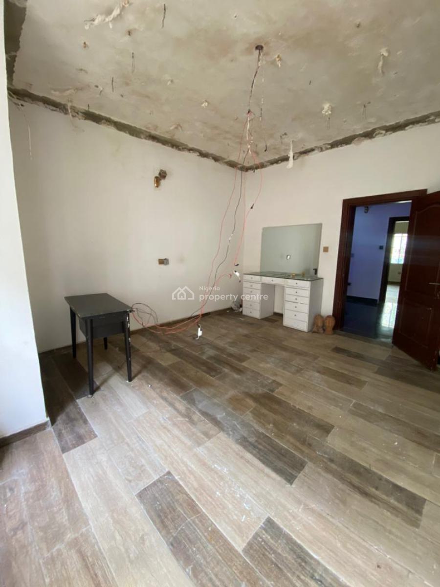 a Serviced 2 Bedroom  Maisonette, Ikate Elegushi, Lekki, Lagos, Flat / Apartment for Rent