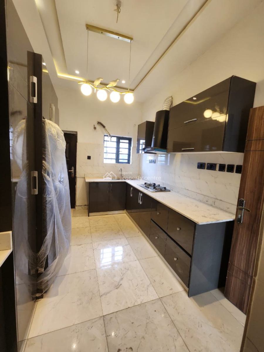 Spacious Massive Luxruy 4bedroom Trecc Wit Bq, Secure Estate Salem Ilasan  Ikate Lagos, Lekki, Lagos, Flat / Apartment for Rent