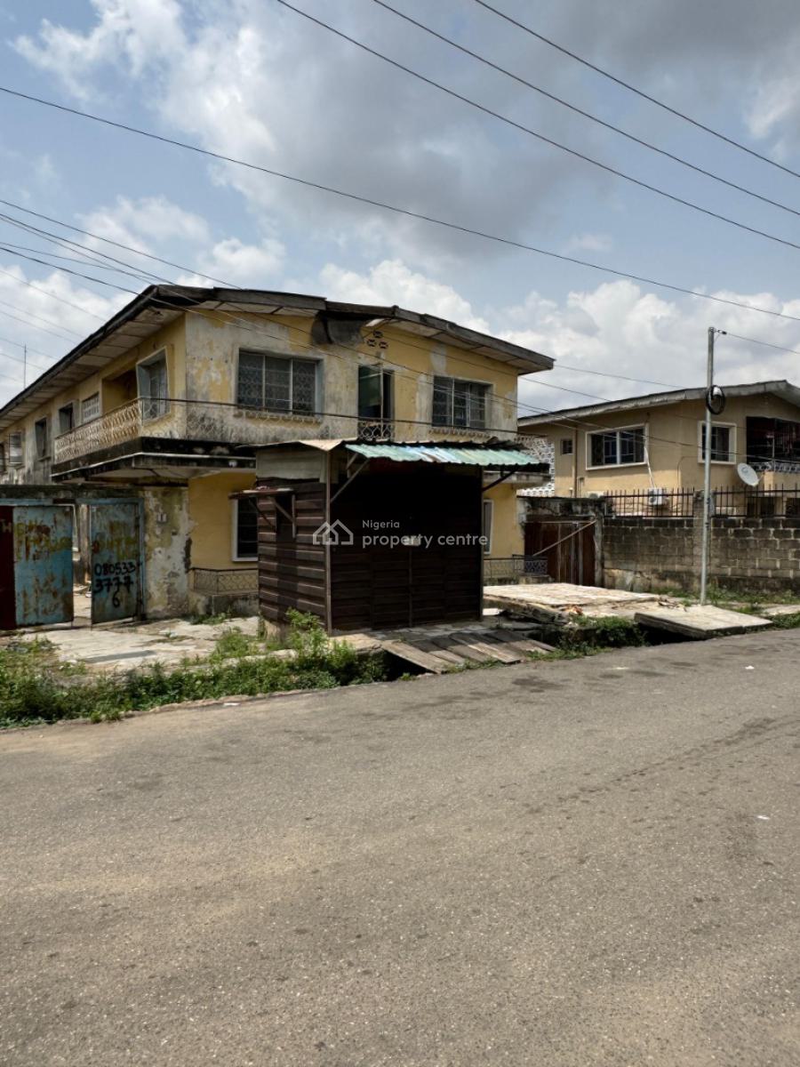 a Storey Building, Off Adelabu, Surulere, Lagos, Land for Sale