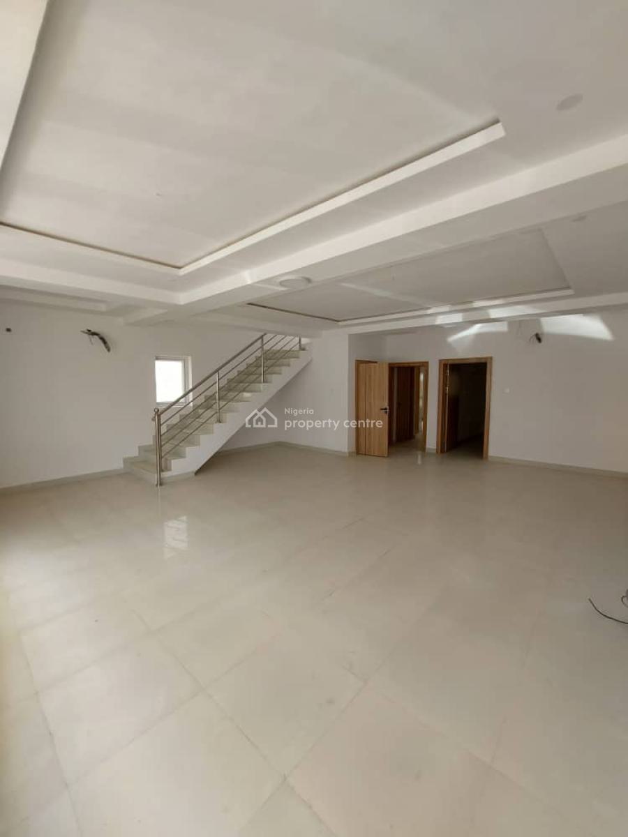 Fully Serviced 5-bedroom Semi Detached House with a Bq, Western Foreshore Estate, Osapa, Lekki, Lagos, Semi-detached Duplex for Rent