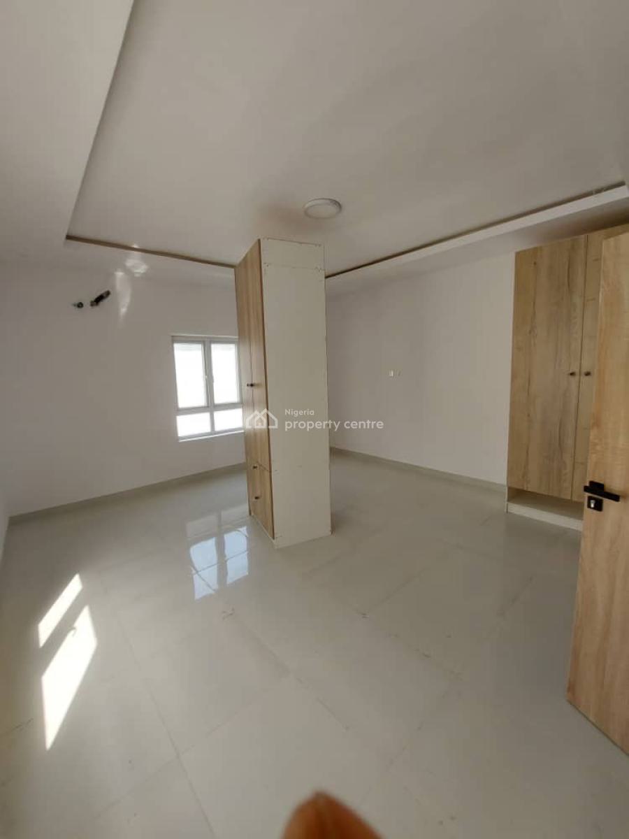 Fully Serviced 5-bedroom Semi Detached House with a Bq, Western Foreshore Estate, Osapa, Lekki, Lagos, Semi-detached Duplex for Rent