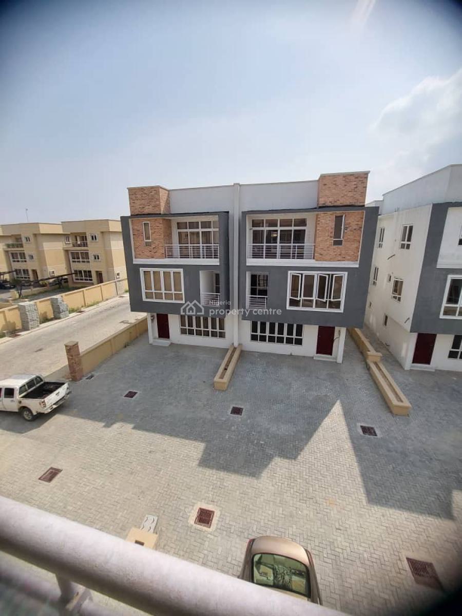Fully Serviced 5-bedroom Semi Detached House with a Bq, Western Foreshore Estate, Osapa, Lekki, Lagos, Semi-detached Duplex for Rent